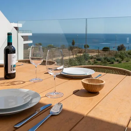 Azata Delmare 2461 *