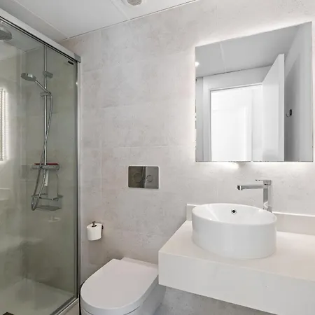 Azata Delmare 2461